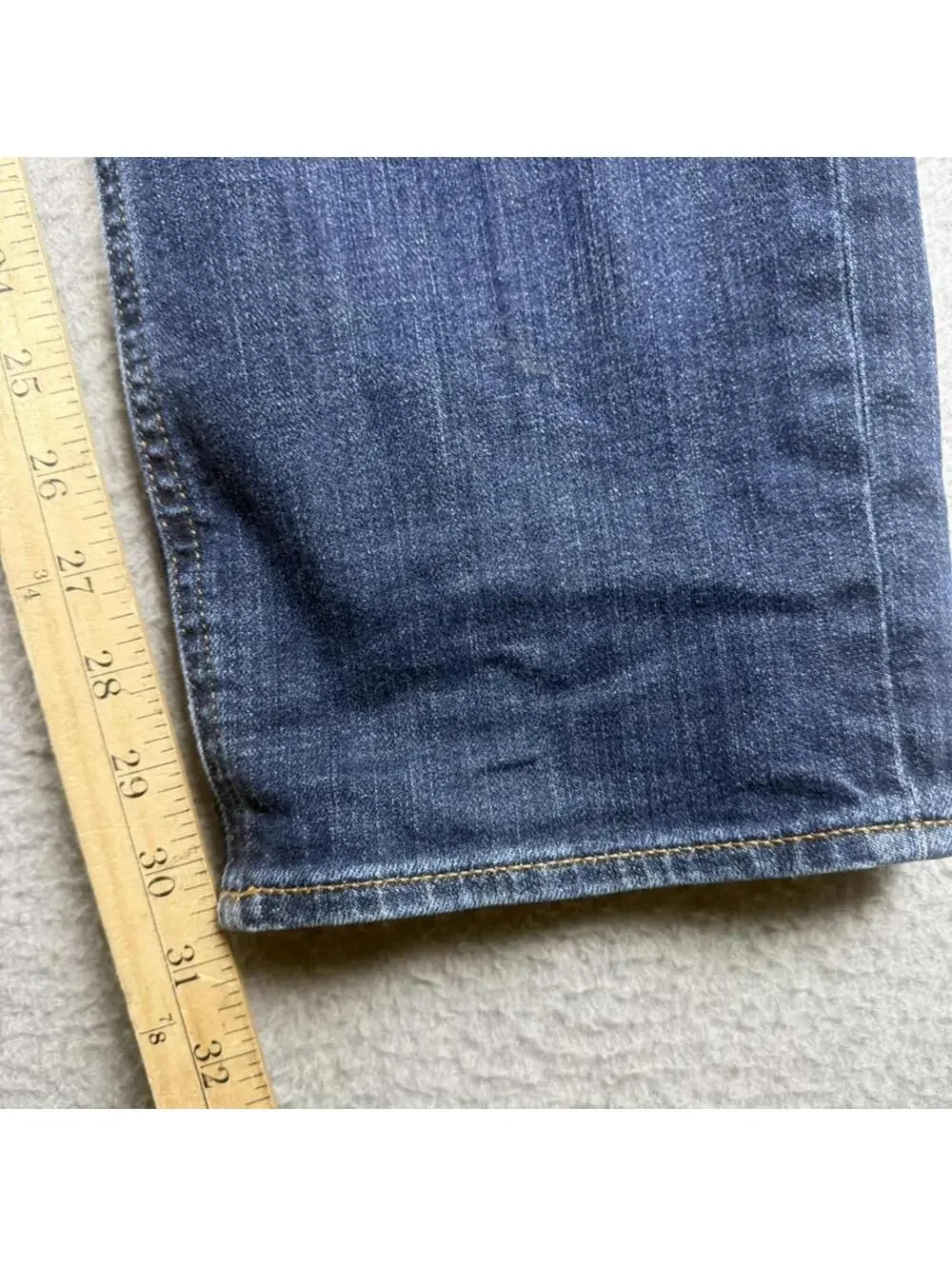 J.Crew Men's Size 35x32 The Sutton Medium Wash Blue Jeans